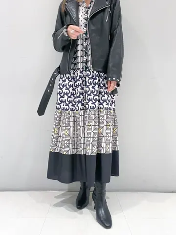 ORIGINATED IN GRACE CONTINENTAL yukimi yonee コーディネート画像