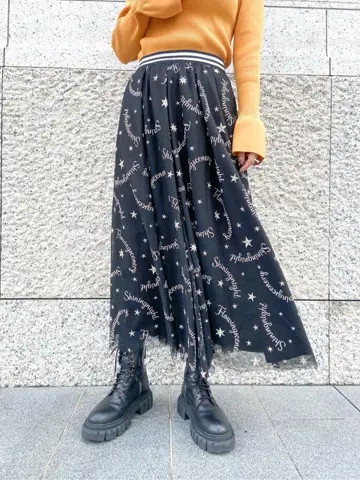 ORIGINATED IN GRACE CONTINENTAL yukimi yonee コーディネート画像