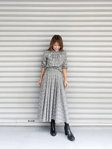 ORIGINATED IN GRACE CONTINENTAL yukimi yonee コーディネート画像