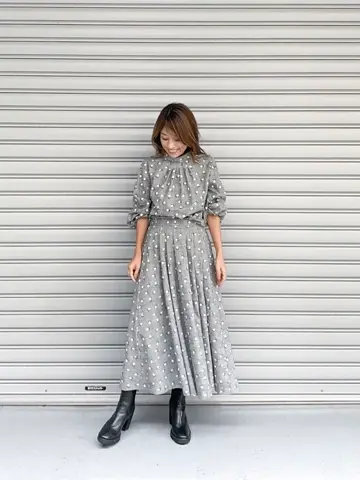 ORIGINATED IN GRACE CONTINENTAL yukimi yonee コーディネート画像