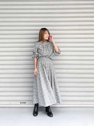 ORIGINATED IN GRACE CONTINENTAL yukimi yonee コーディネート画像