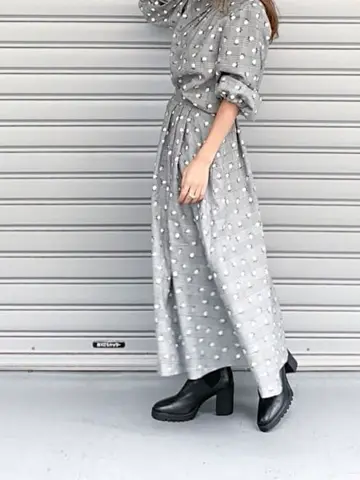 ORIGINATED IN GRACE CONTINENTAL yukimi yonee コーディネート画像