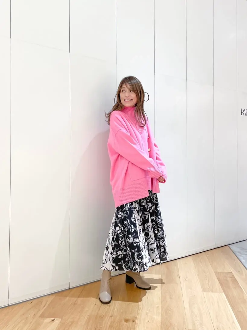 ORIGINATED IN GRACE CONTINENTAL yukimi yonee コーディネート画像