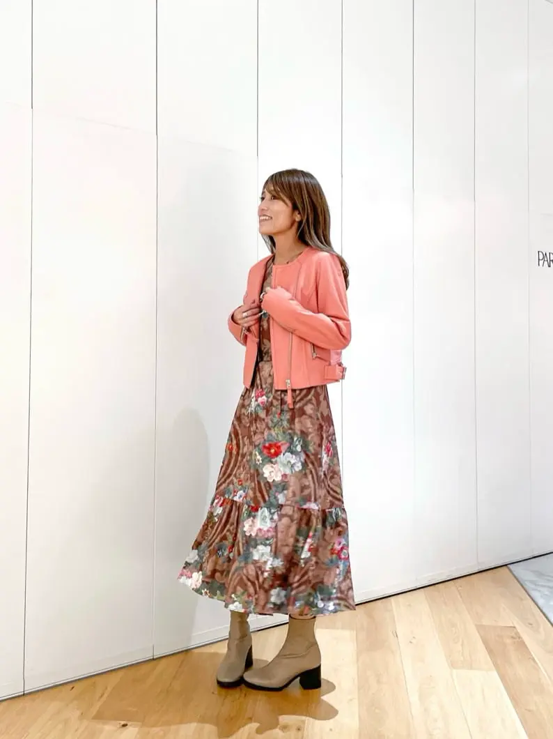 ORIGINATED IN GRACE CONTINENTAL yukimi yonee コーディネート画像