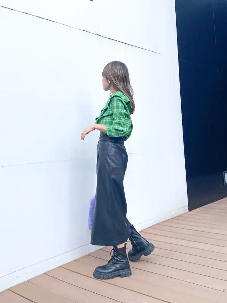 ORIGINATED IN GRACE CONTINENTAL yukimi yonee コーディネート画像