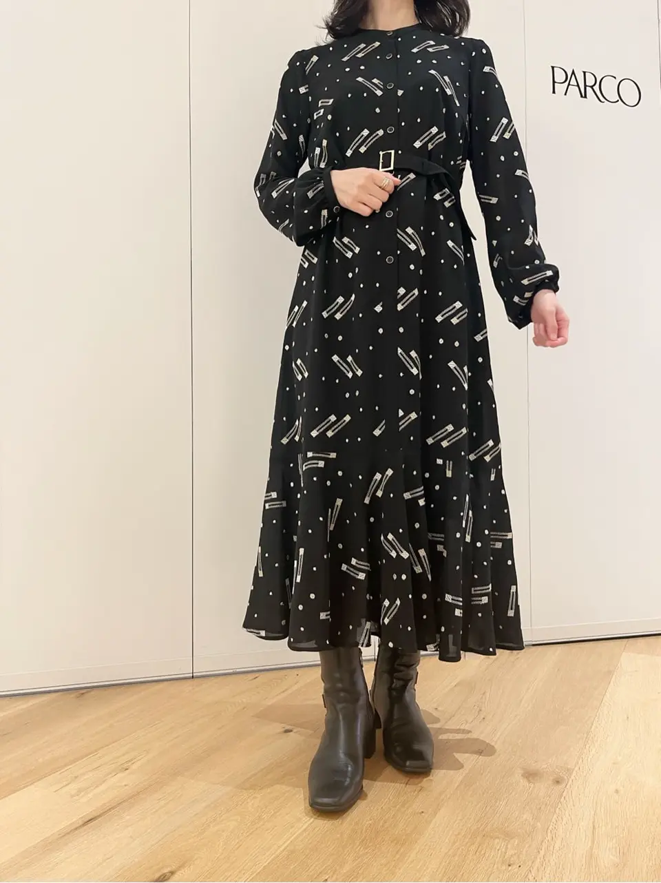 ORIGINATED IN GRACE CONTINENTAL yuri コーディネート画像