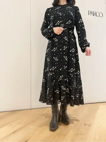 ORIGINATED IN GRACE CONTINENTAL yuri コーディネート画像