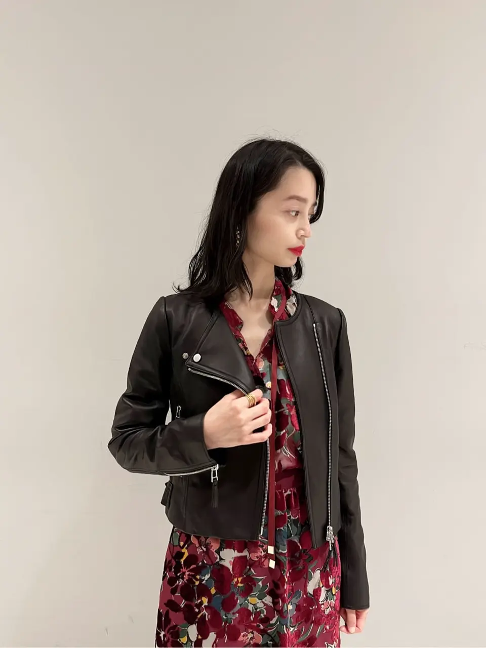 ORIGINATED IN GRACE CONTINENTAL yuri コーディネート画像