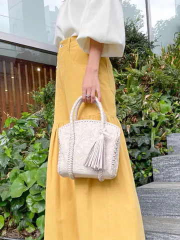 ORIGINATED IN GRACE CONTINENTAL yukimi yonee コーディネート画像