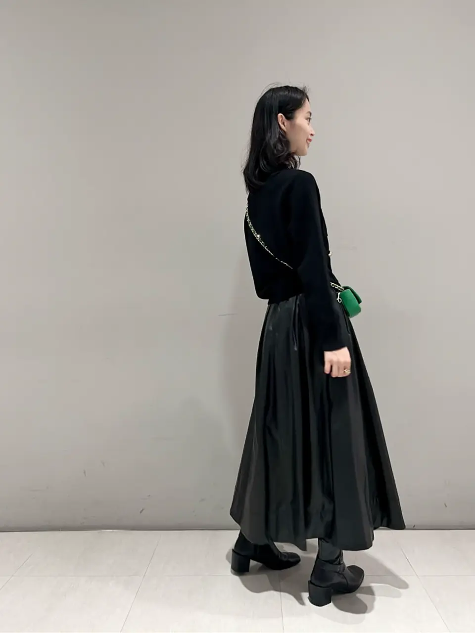 ORIGINATED IN GRACE CONTINENTAL yuri コーディネート画像