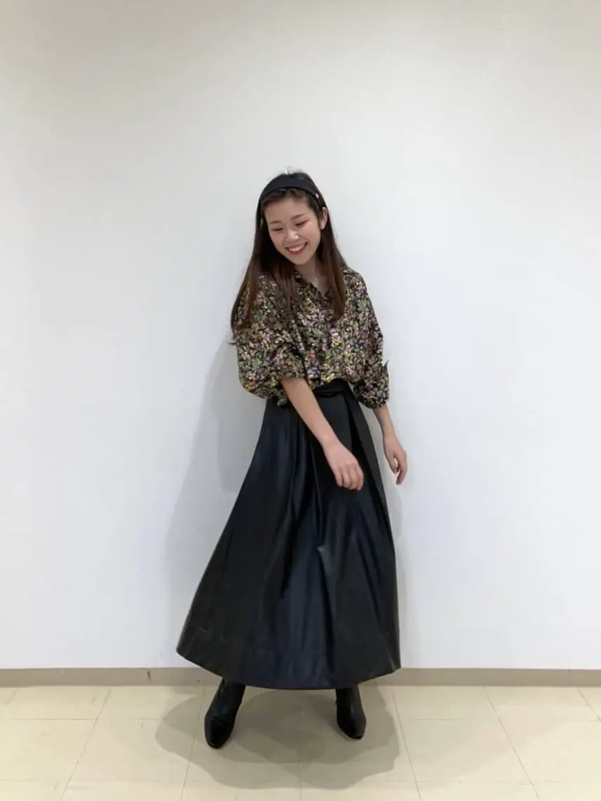 ORIGINATED IN GRACE CONTINENTAL Kaho コーディネート画像