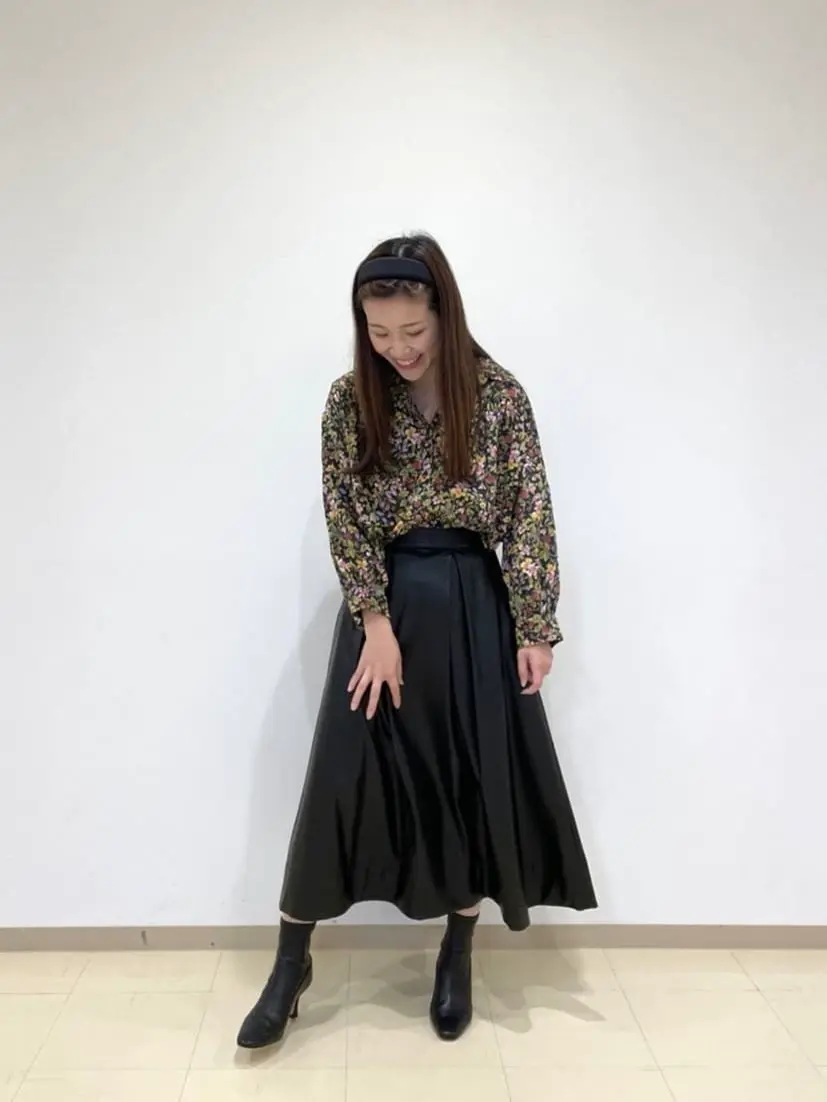 ORIGINATED IN GRACE CONTINENTAL Kaho コーディネート画像