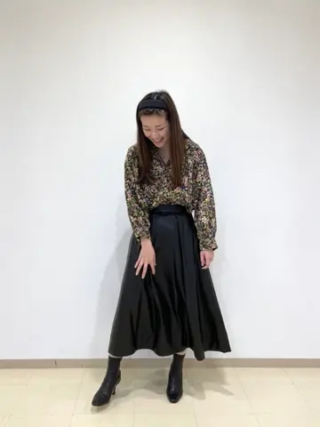 ORIGINATED IN GRACE CONTINENTAL Kaho コーディネート画像