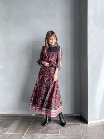 ORIGINATED IN GRACE CONTINENTAL yukimi yonee コーディネート画像