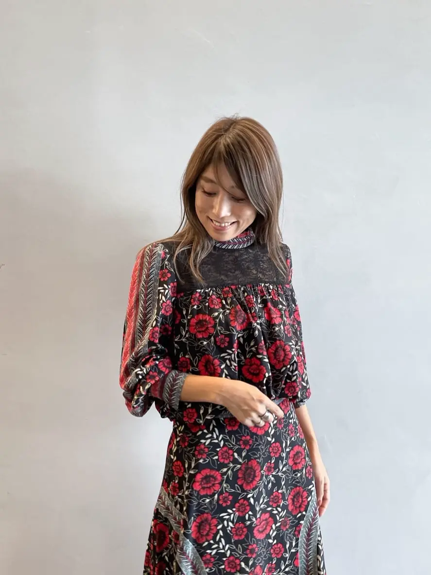 ORIGINATED IN GRACE CONTINENTAL yukimi yonee コーディネート画像