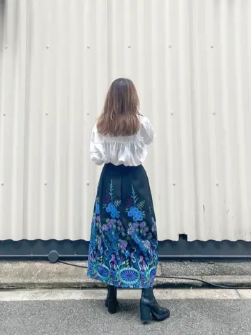 ORIGINATED IN GRACE CONTINENTAL yukimi yonee コーディネート画像