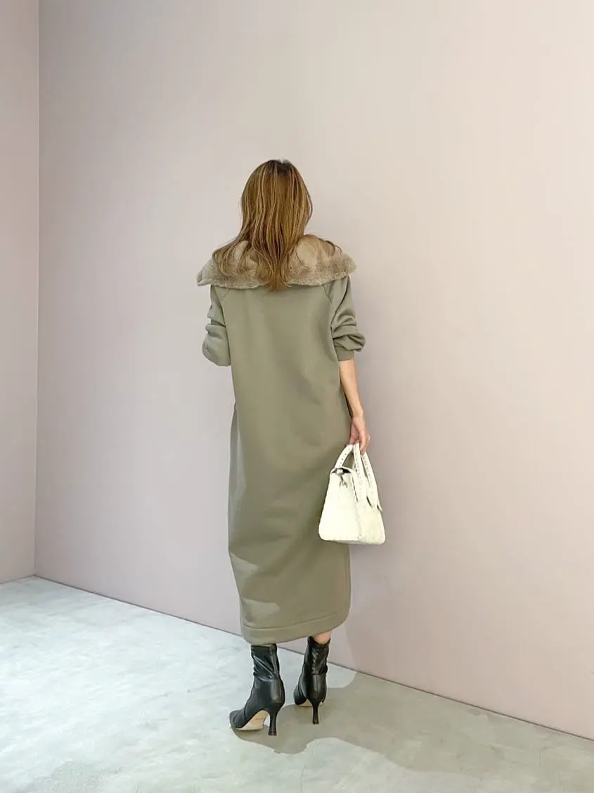 ORIGINATED IN GRACE CONTINENTAL yukimi yonee コーディネート画像