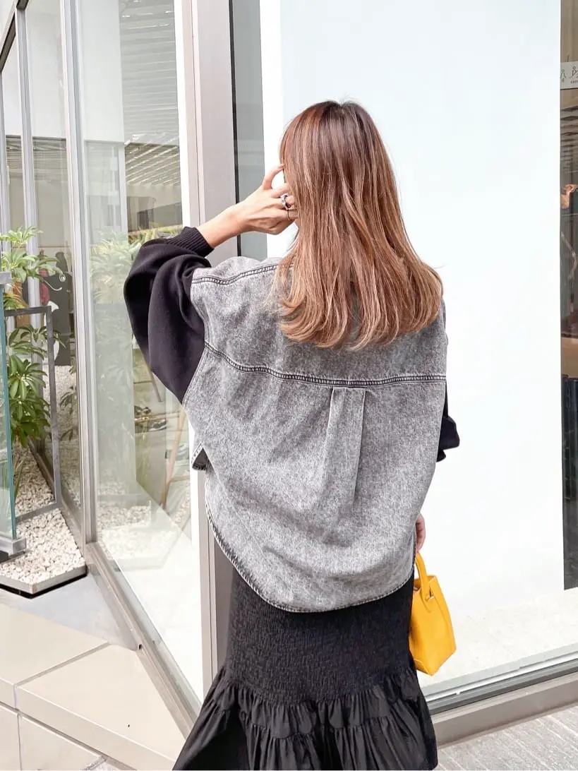 ORIGINATED IN GRACE CONTINENTAL yukimi yonee コーディネート画像