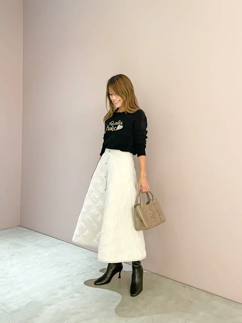 ORIGINATED IN GRACE CONTINENTAL yukimi yonee コーディネート画像