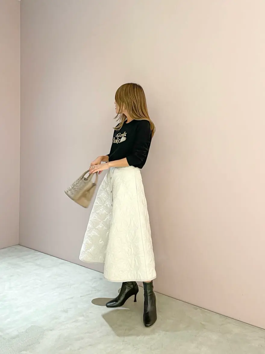 ORIGINATED IN GRACE CONTINENTAL yukimi yonee コーディネート画像