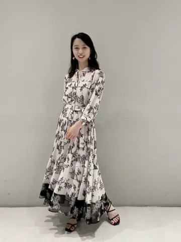 ORIGINATED IN GRACE CONTINENTAL yuri コーディネート画像