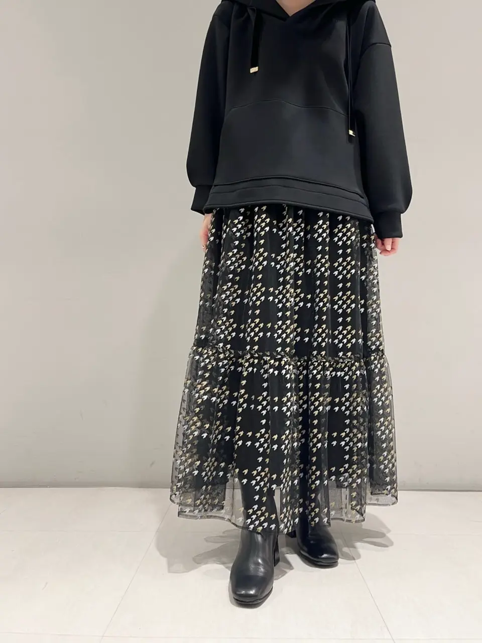 ORIGINATED IN GRACE CONTINENTAL yuri コーディネート画像