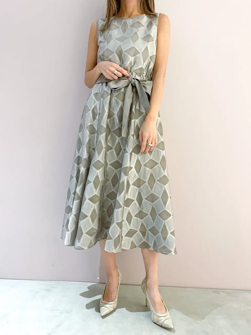 ORIGINATED IN GRACE CONTINENTAL yukimi yonee コーディネート画像