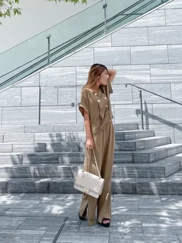 ORIGINATED IN GRACE CONTINENTAL yukimi yonee コーディネート画像