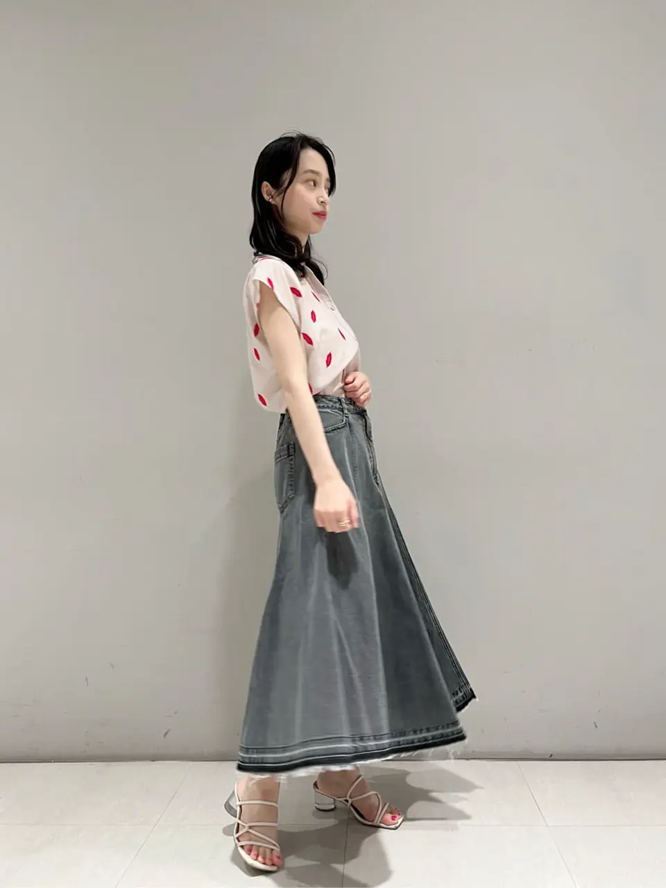 ORIGINATED IN GRACE CONTINENTAL yuri コーディネート画像