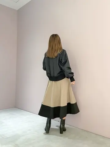 ORIGINATED IN GRACE CONTINENTAL yukimi yonee コーディネート画像