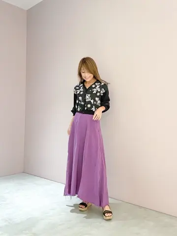 ORIGINATED IN GRACE CONTINENTAL yukimi yonee コーディネート画像