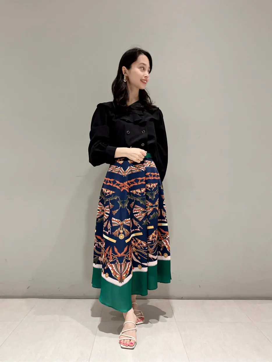 ORIGINATED IN GRACE CONTINENTAL yuri コーディネート画像