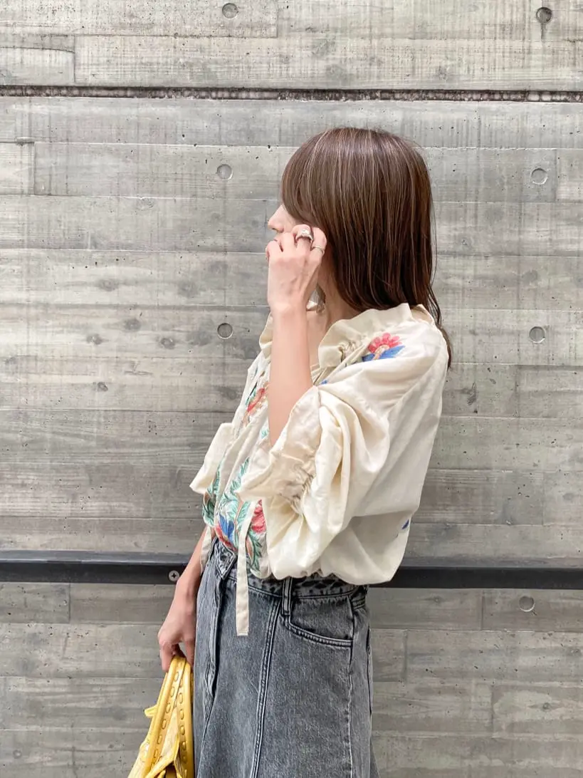 ORIGINATED IN GRACE CONTINENTAL yukimi yonee コーディネート画像