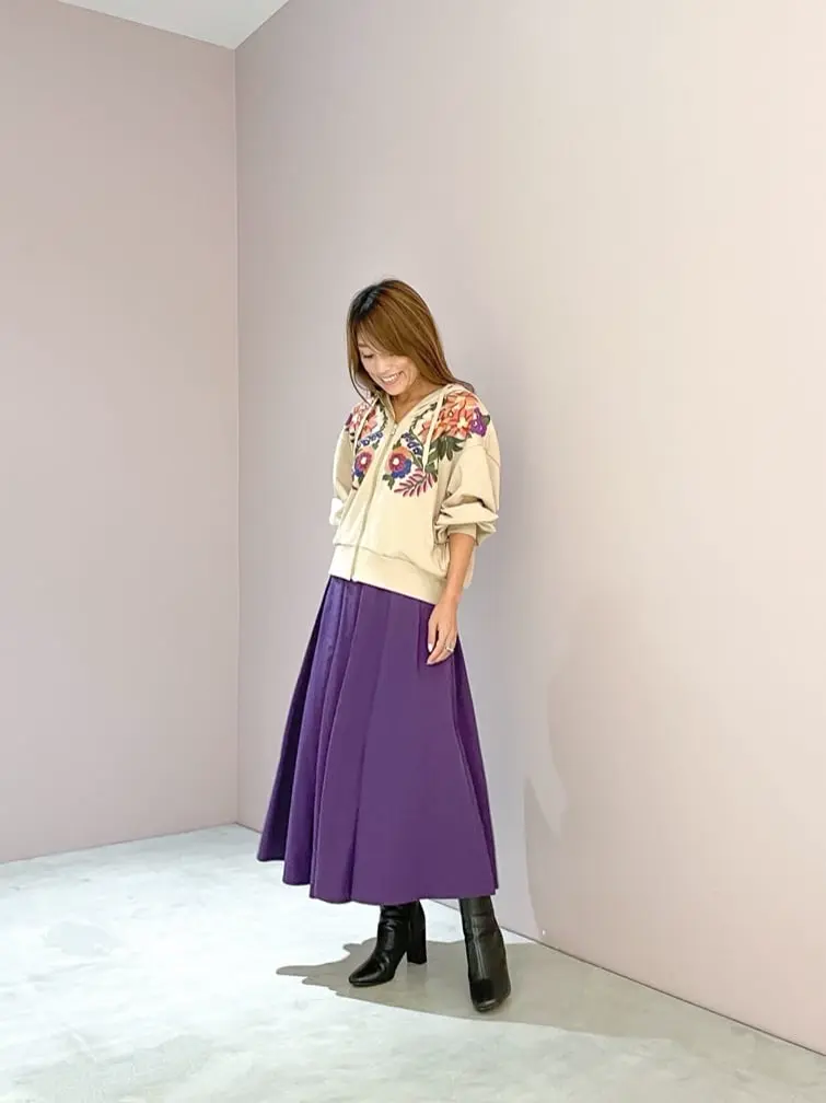 ORIGINATED IN GRACE CONTINENTAL yukimi yonee コーディネート画像