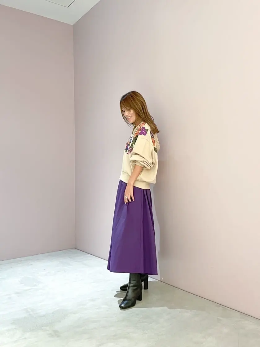 ORIGINATED IN GRACE CONTINENTAL yukimi yonee コーディネート画像