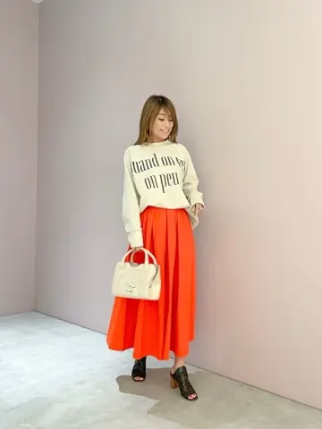 ORIGINATED IN GRACE CONTINENTAL yukimi yonee コーディネート画像