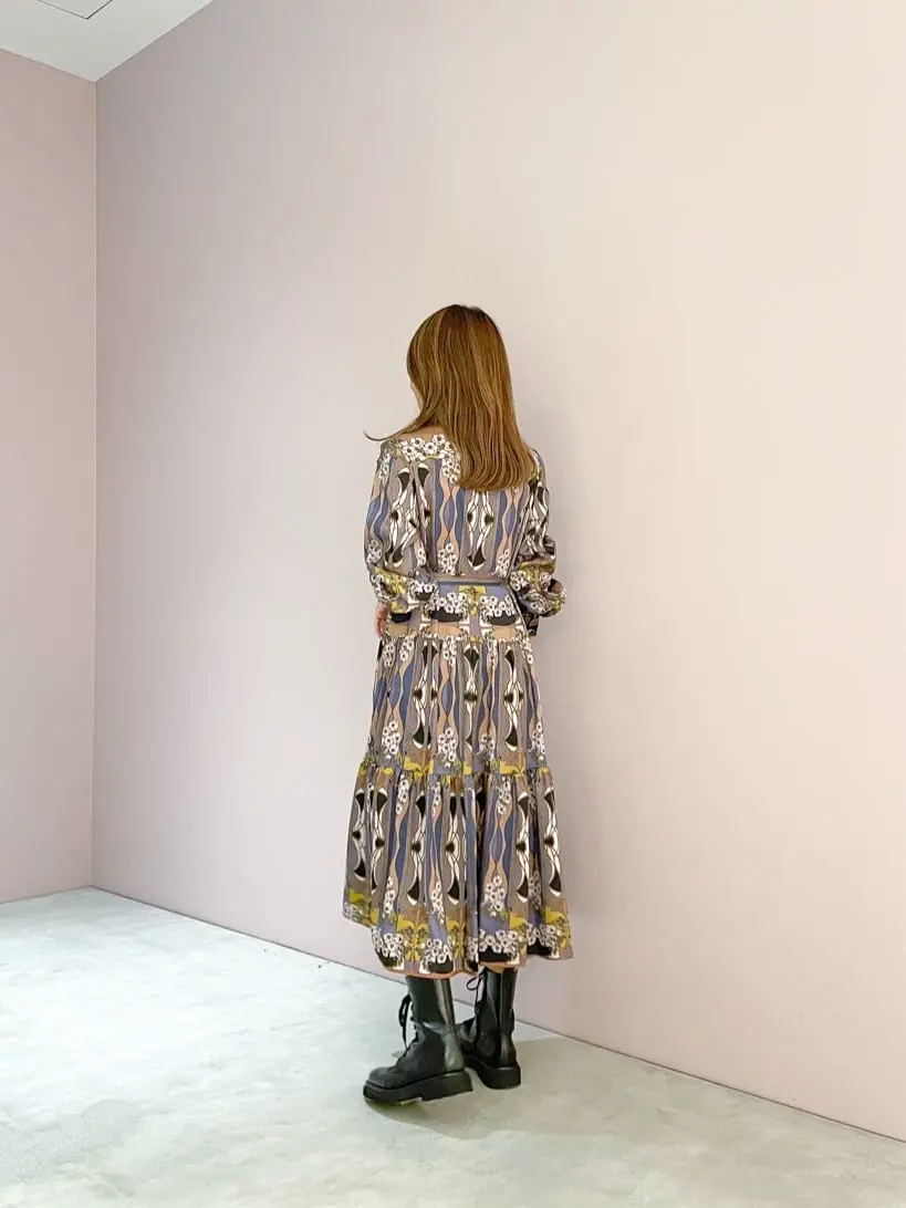 ORIGINATED IN GRACE CONTINENTAL yukimi yonee コーディネート画像