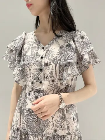 ORIGINATED IN GRACE CONTINENTAL yuri コーディネート画像