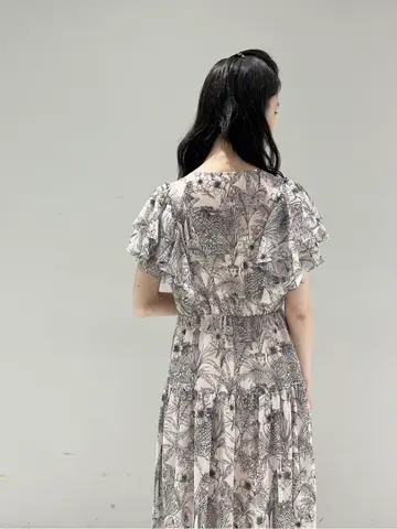 ORIGINATED IN GRACE CONTINENTAL yuri コーディネート画像