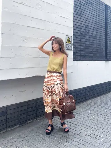 ORIGINATED IN GRACE CONTINENTAL yukimi yonee コーディネート画像