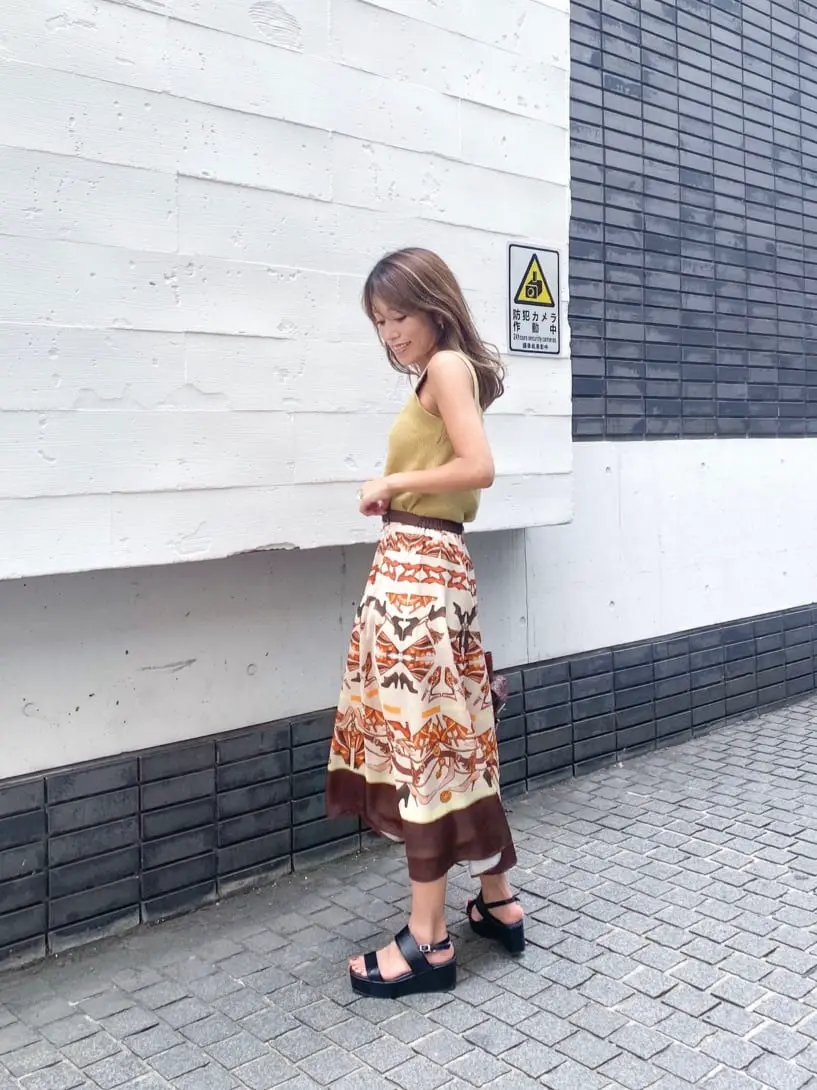 ORIGINATED IN GRACE CONTINENTAL yukimi yonee コーディネート画像