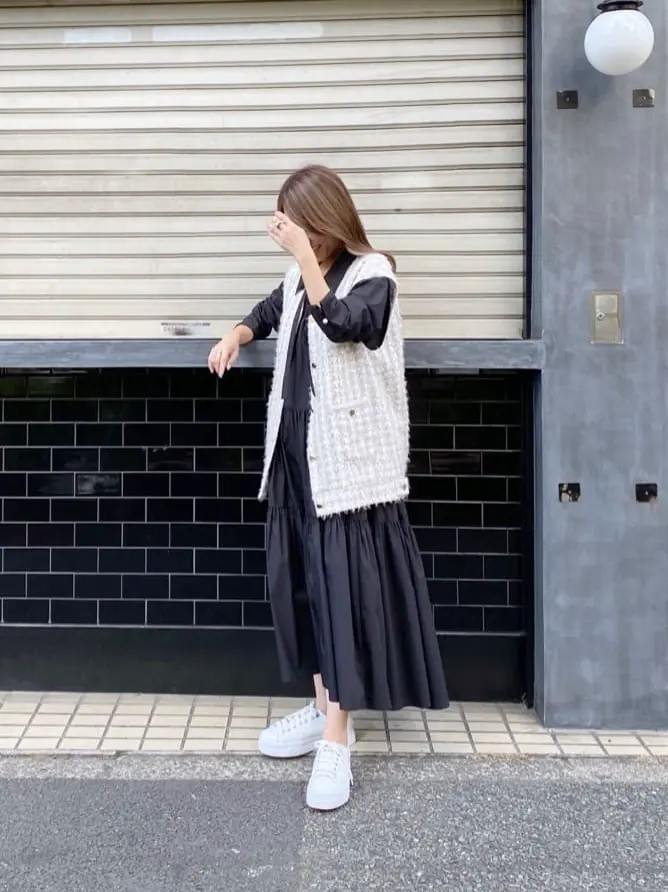 ORIGINATED IN GRACE CONTINENTAL yukimi yonee コーディネート画像