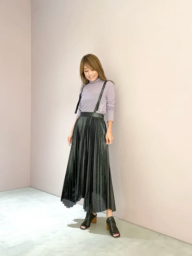 ORIGINATED IN GRACE CONTINENTAL yukimi yonee コーディネート画像