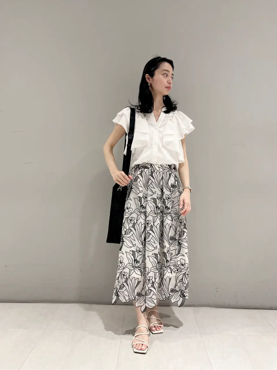 ORIGINATED IN GRACE CONTINENTAL yuri コーディネート画像