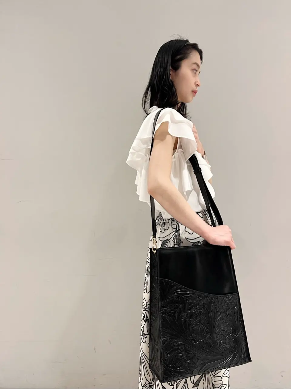 ORIGINATED IN GRACE CONTINENTAL yuri コーディネート画像