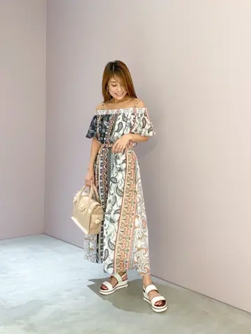 ORIGINATED IN GRACE CONTINENTAL yukimi yonee コーディネート画像