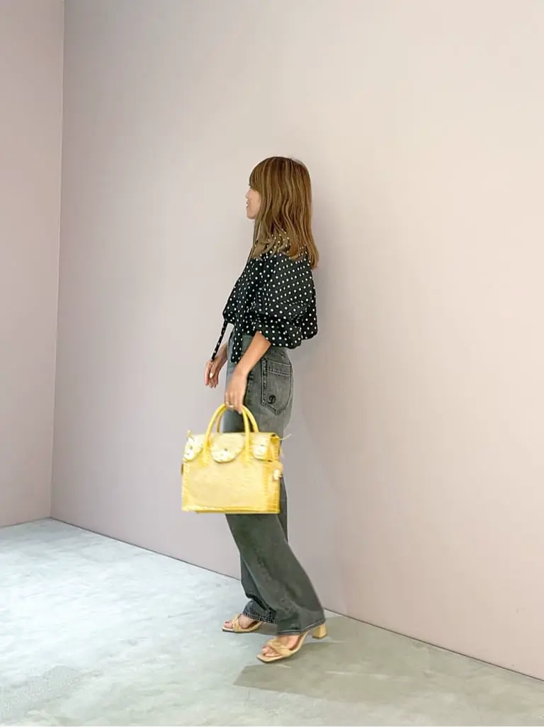 ORIGINATED IN GRACE CONTINENTAL yukimi yonee コーディネート画像