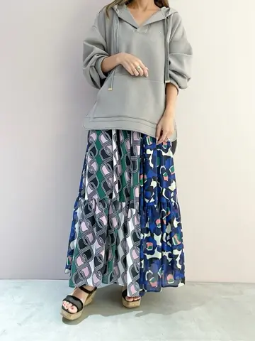 ORIGINATED IN GRACE CONTINENTAL yukimi yonee コーディネート画像