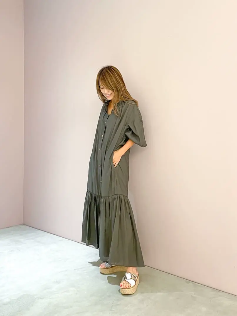 ORIGINATED IN GRACE CONTINENTAL yukimi yonee コーディネート画像