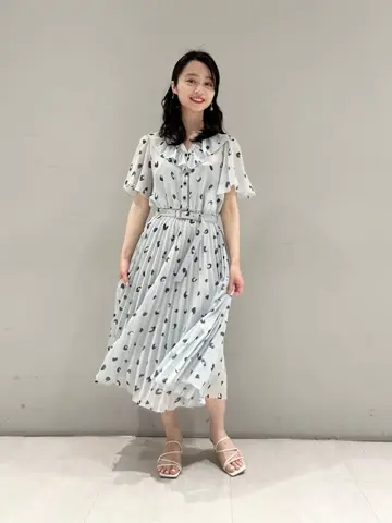 ORIGINATED IN GRACE CONTINENTAL yuri コーディネート画像